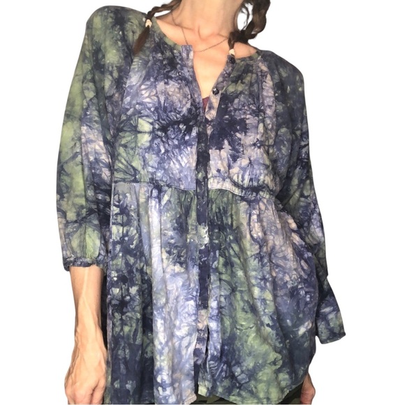 Cabi Linen Blend Blouse Top Sz M Blue Multicolor Babydoll Peplum Button up - Picture 1 of 10